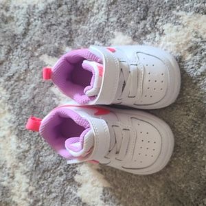 Baby shoes(READ DESCRIPTION)